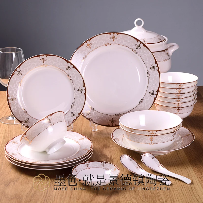 

christmas Black ceramic European gold retro bowl dishes in Jingdezhen set high-grade porcelain tableware Champs