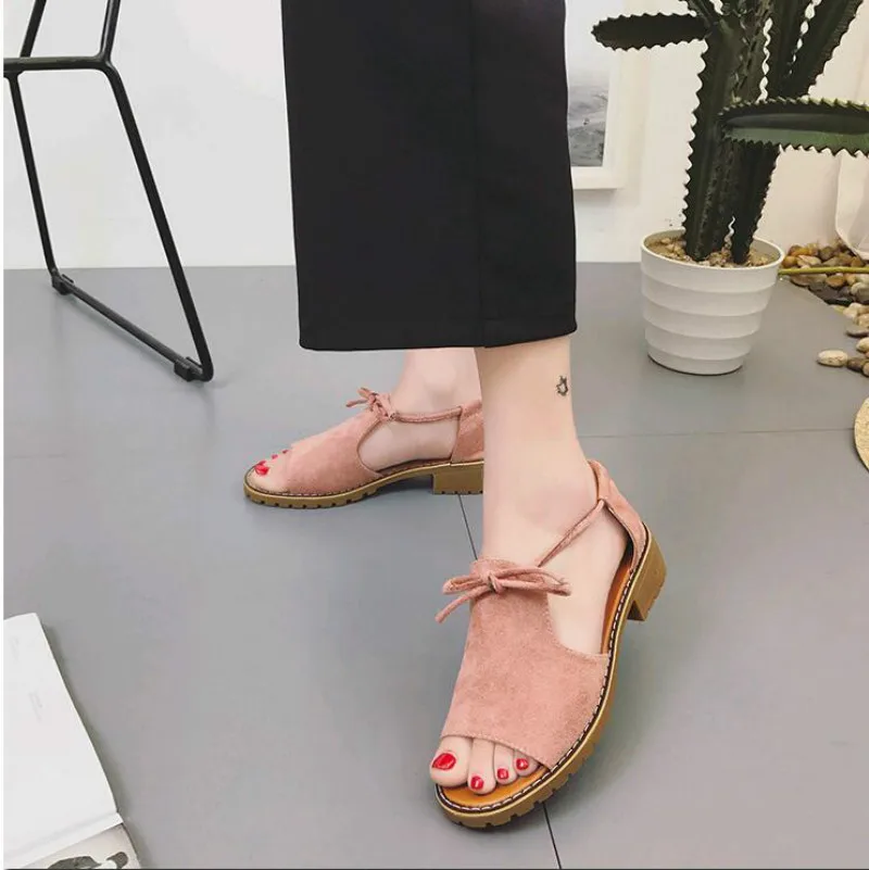 

QWEDF Brand 2019 New Thick with Sandals Female Summer Fish Mouth Buckle Roman Shoes Solid Color Low-heeled Women Sandals K8-20