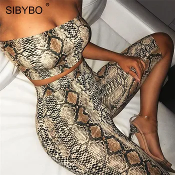 

Sibybo Snake Skin Print Strapless Sexy Two Piece Set Playsuit Women Off Shoulder Crop Top and Shorts Set Casual Short Jumpsuit