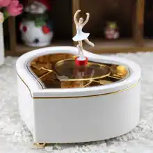 Caja de música de bailarina con forma de corazón, caja de joyería, caja de música giratoria con mecanismo de relojería, bonito regalo para chicas, Dropshipping