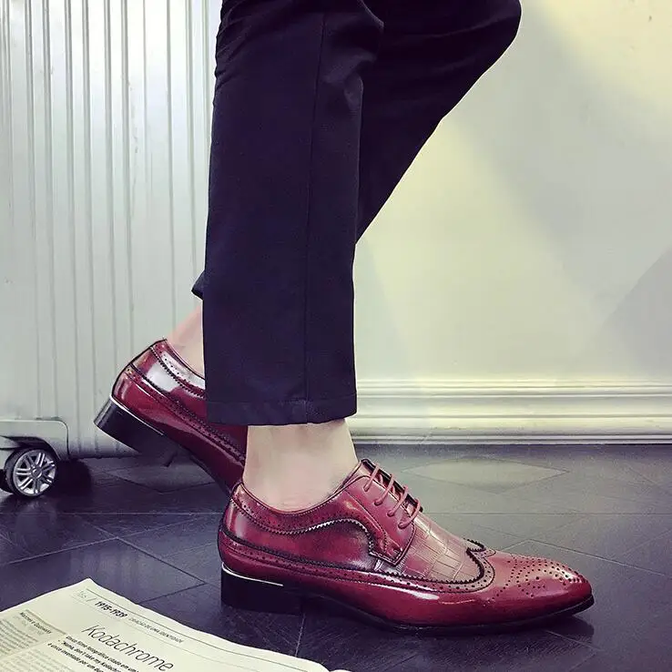 Movechain Для мужчин Крокодил зерна броги кожаные на шнуровке Обувь в деловом стиле Для мужчин модные повседневная обувь на плоской подошве