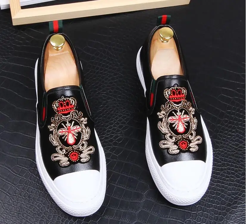 NEW Luxury embroidery bees Casual Shoes Men Loafers Slip on High Quality Designer Shoes Men Moccasins Sneaker Footwear Male