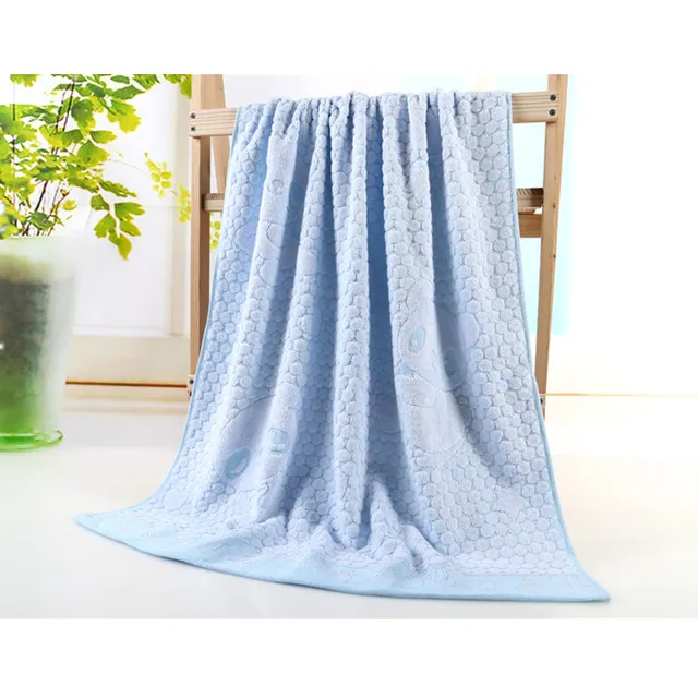 2231 Pratique De Bain Absorbant Serviette Bambou Fiber Serviette De Plage Jacquard Doux Pour Adultes Bébé Panda Motif Dans Bath Towels De Maison