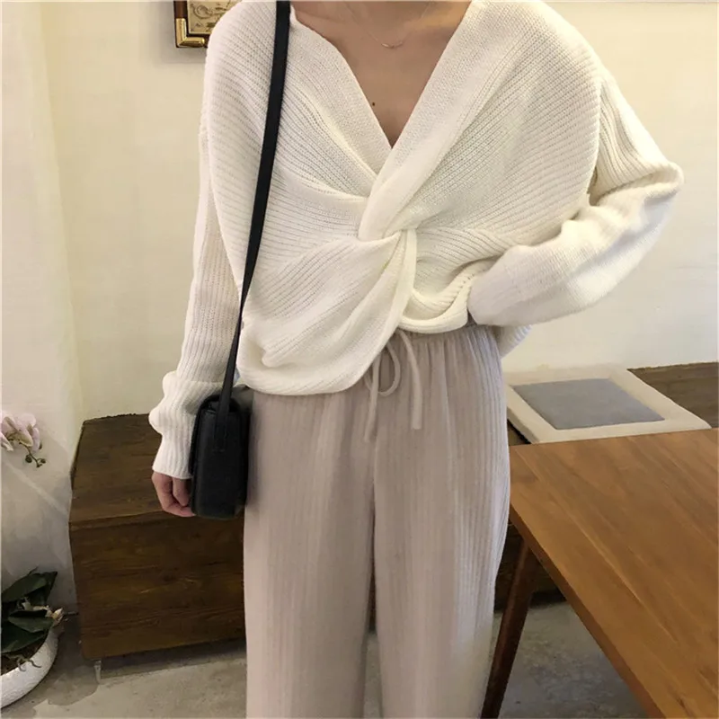

2019 Spring Autumn Korean Women V Neck Knot Knit Pullovers Plus Size Loose Cropped Sweaters Long-sleeved Short Oversize Jumpers