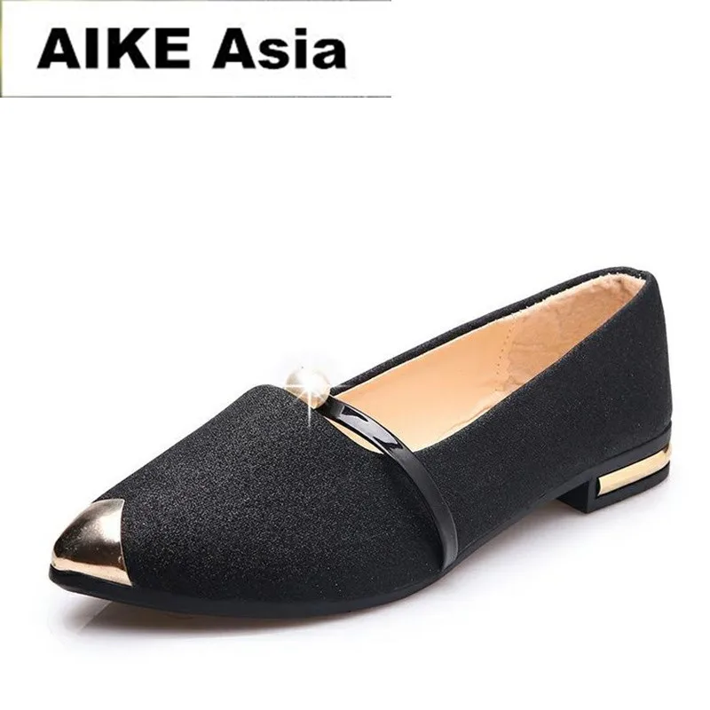 

Sexy Women Buckle Strap Low Heels Pumps Spring Autumn Pointed Toe D'Orsay Heels Shoes For Women Ladies Single Shoes Metal head