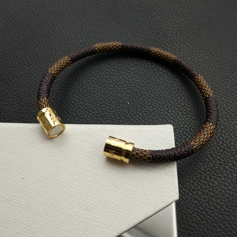 

VEROMCA Leather Bracelet Stainless Steel Bracelets Men Jewelry Charms Bracelets jewelry Magnetic Bracelet Four Color