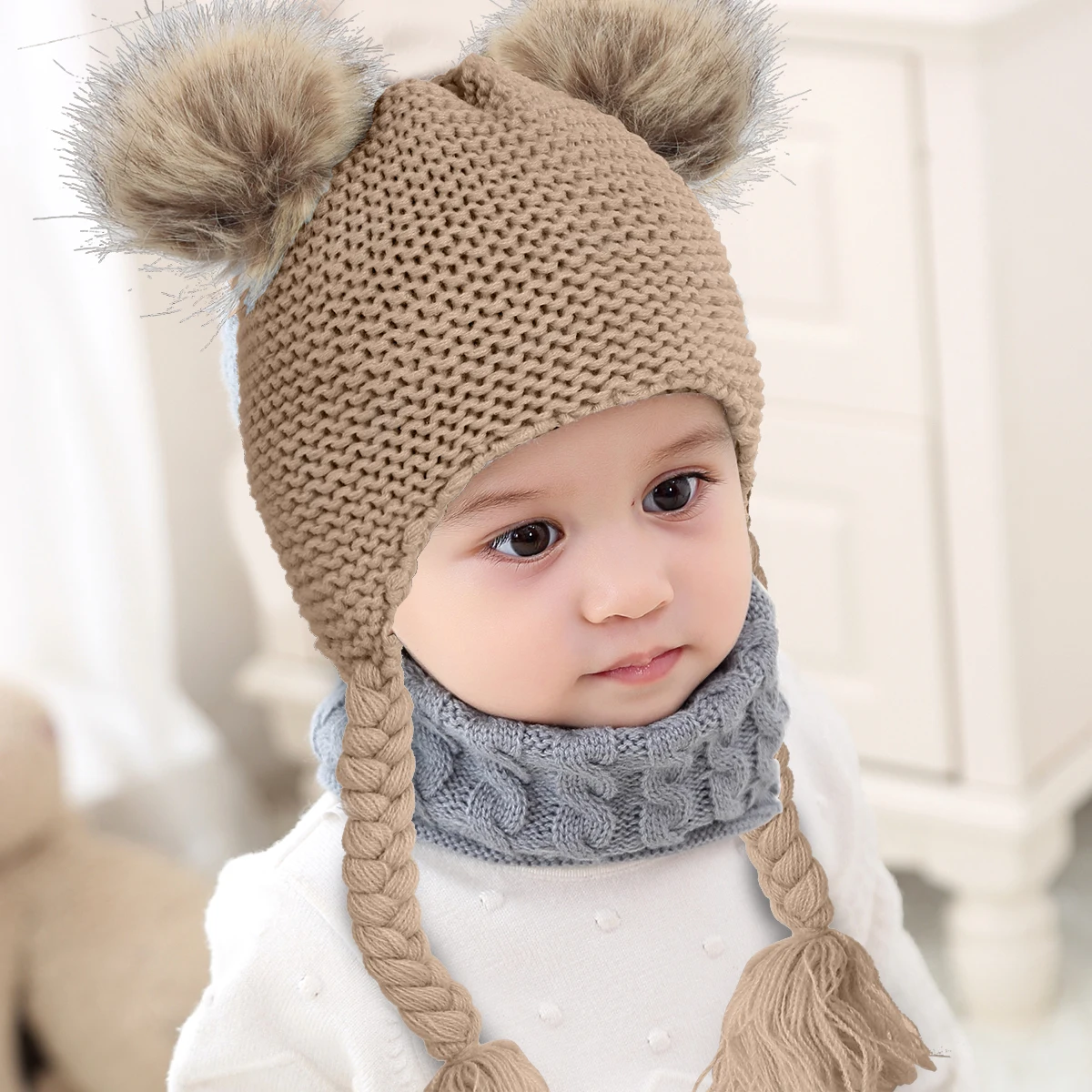 Вязанная зимняя детская шапка с ушками, детские теплые вязаные шапки, милая шапочка мех, шапки с 2 шариками, вязаная шапка с помпоном для малышей