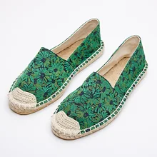 Модные Повседневные эспадрильи в этническом стиле с зелеными цветами на плоской подошве; Новинка; женская весенняя обувь без застежки с вышивкой; обувь из пеньковой веревки для рыбаков