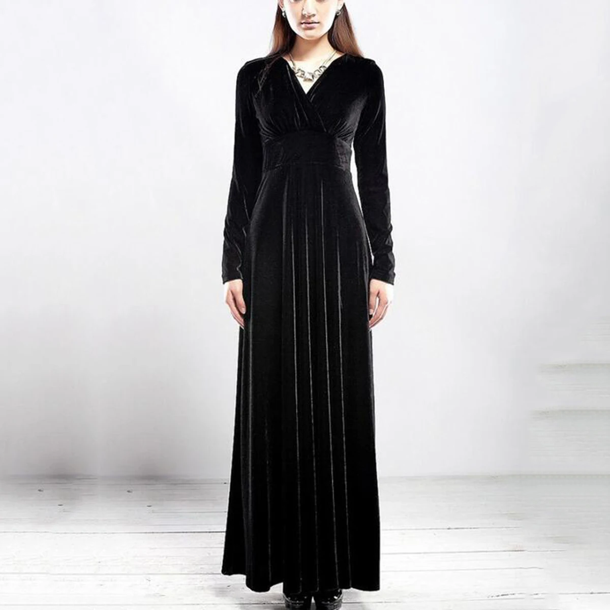 cocktail and party long sleeve velvet dress