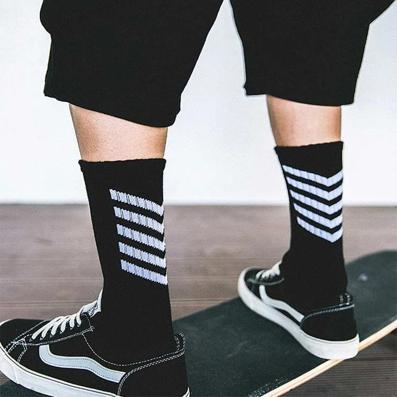 

Ins Style High Street Trend Mid Street Tide Brand Personality Slash Couples Student Socks 10 Pairs