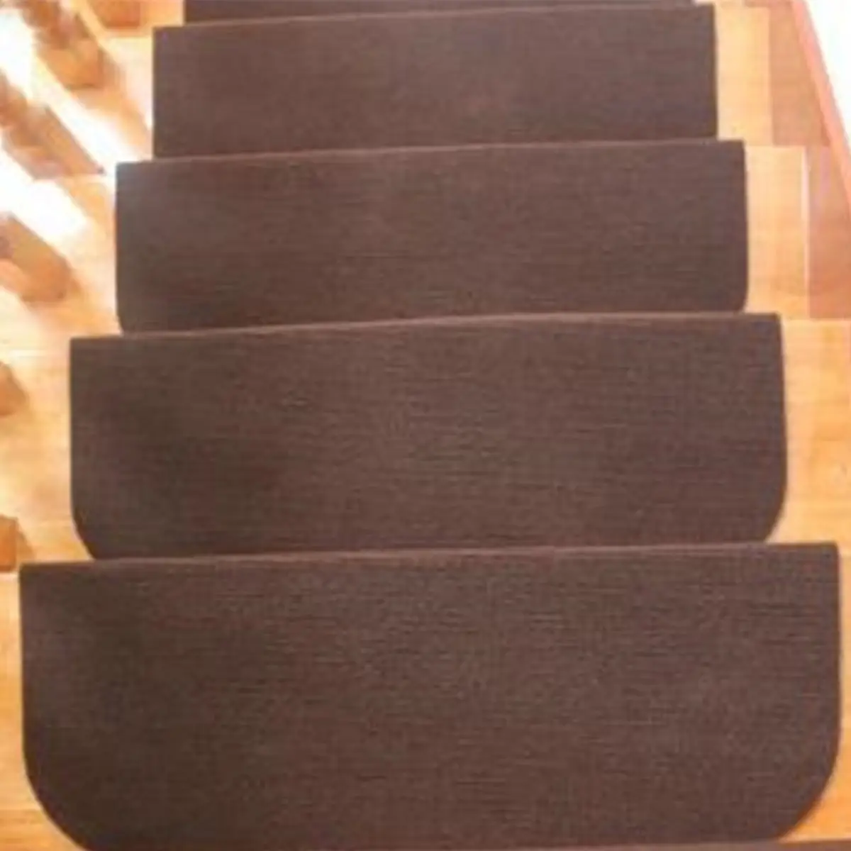 14pcs Brown/Beige Polyester Anti-slip Stair Pads Carpet Mat Self-adhesive Sticky Bottom Repeatedly-use Safety Pads Mat for Home