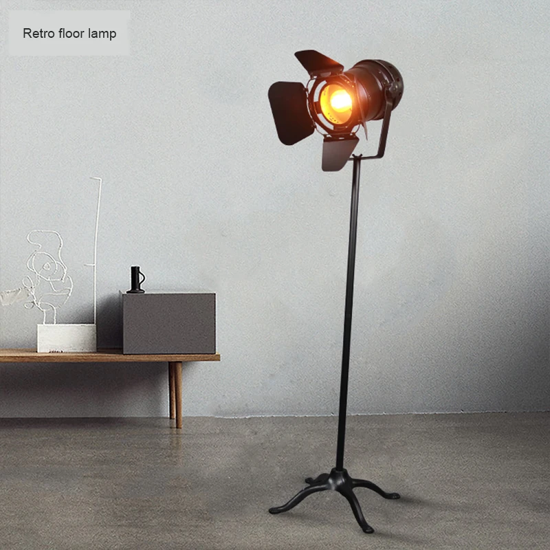 

Artpad Iron Painted Floor Lamp American Retro Creative Floor Light Industrial Living Room E27 Led Lamp Red/Black Head Choice