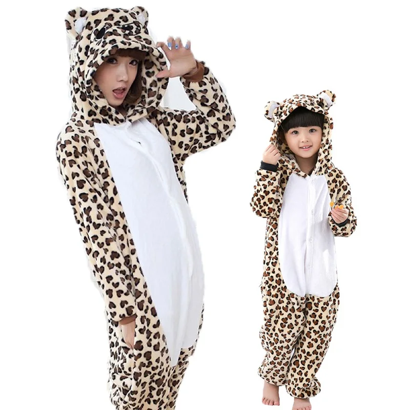 Семейные рождественские пижамы, пижамы с рисунками животных, зимняя теплая одежда для сна с героями мультфильмов, Кигуруми для мамы и детей, женщин, мужчин, девочек и мальчиков - Цвет: leopard