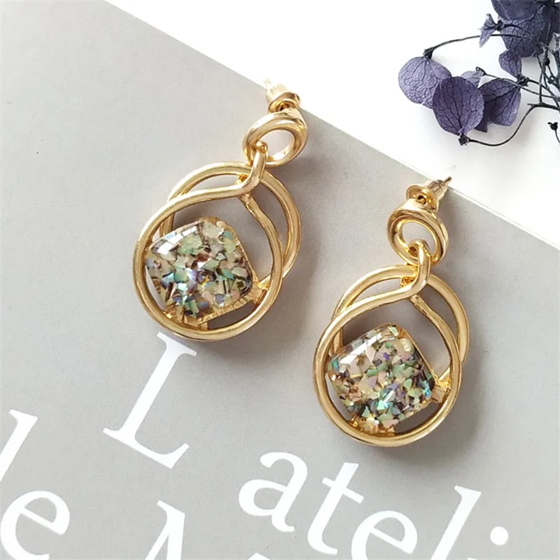 

Temperament geometrical irregular square pendant earrings women jewelry 2018 Creative fashion shell resin earring earrings jewel