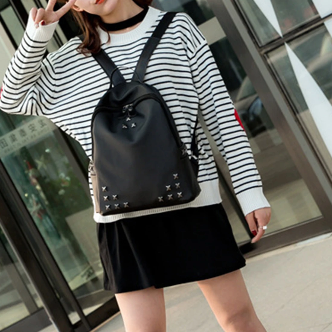 

Rivet Mini Backpck School Bag Nylon Oxford Shoulder Bag for Women Backpacks-for-teenage-girls Female Rucksack College Bag