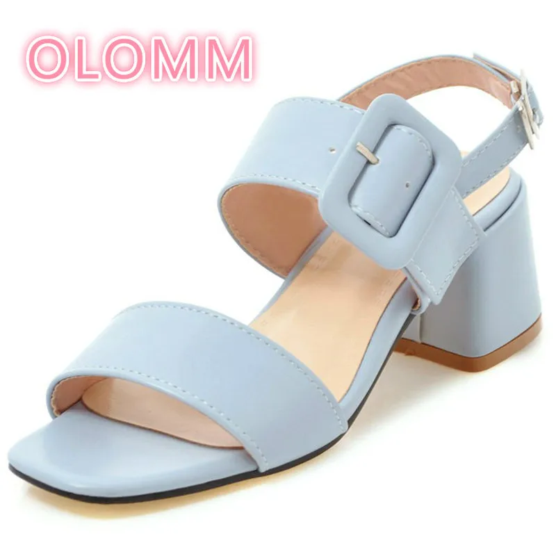 

Fashion Thick Med Heels Less Platform Sandal For Women Sexy Casual Buckle Strap Summer Dress Shoes