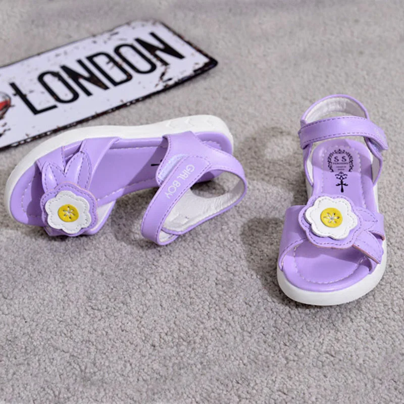 2017 Летняя Мода Милый Цветок Стиль 2 Цвета Девочек Сандалии Повседневная Дышащие