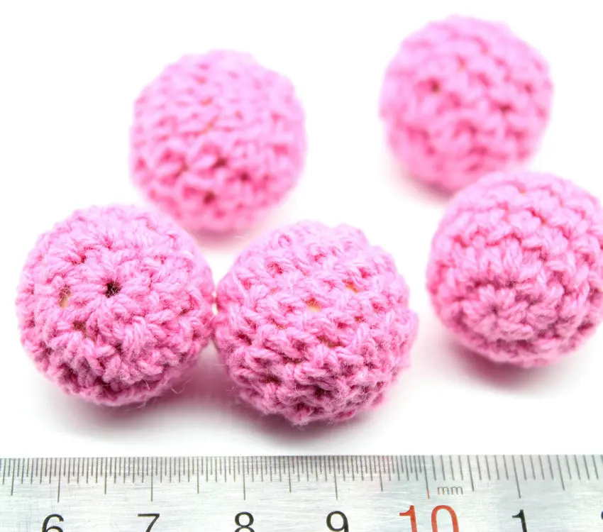 120pcs medium 20 mm Crocheted Knitting Wool Yarn Crocheted Beads in