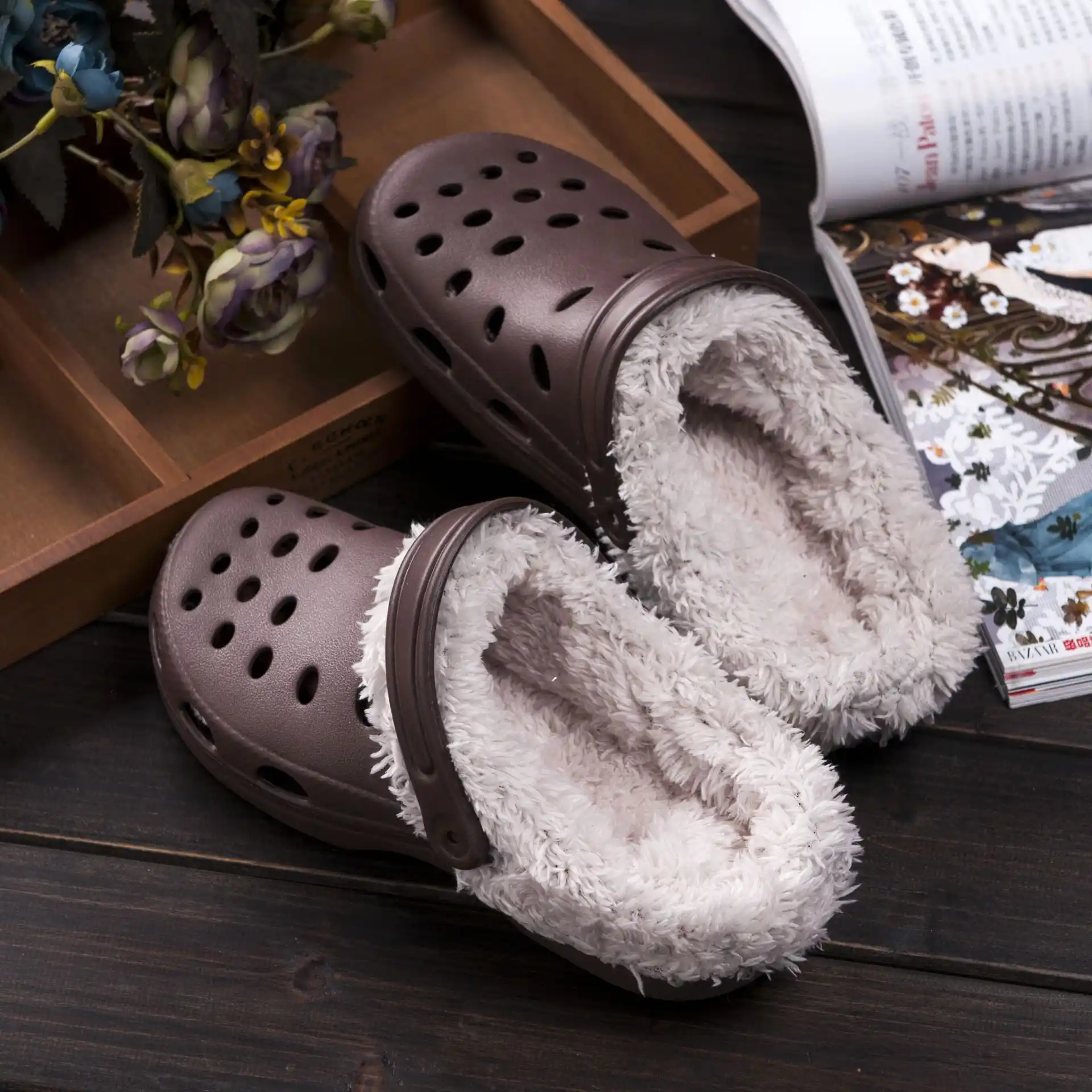 crocs fur lined slippers