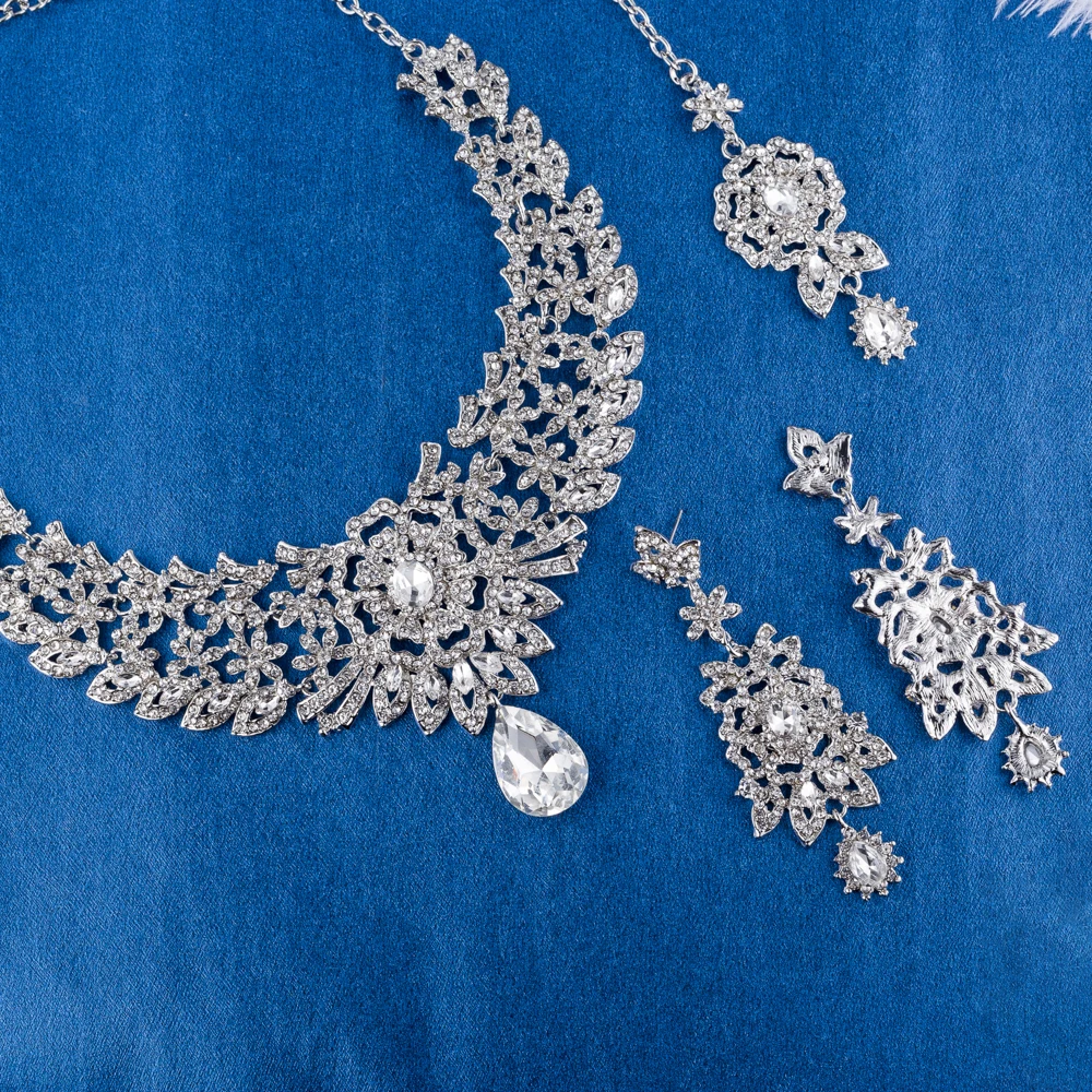 FARLENA Свадебные украшения классическое индийское ожерелье для невесты серьги и фронтлет роскошный, Кристальный, со стразами комплект ювелирных изделий
