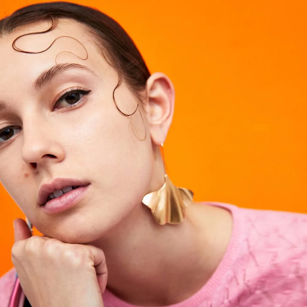 

JUJIA Bohemian Long Earrings Fashion Metal Brincos Leaf Big Boho Drop Earrings For Women Fine Jewelry Gift