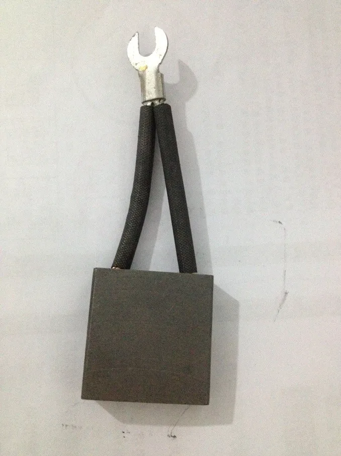 

DC MOTOR CARBON BRUSH 12.5*40*35 mm(LxWxH) FOR ELECTRIC FORKLIFT VEHICLE GOLF SIGHTSEEING CARS STACKER PALLET MOTOR CARBON BRUSH