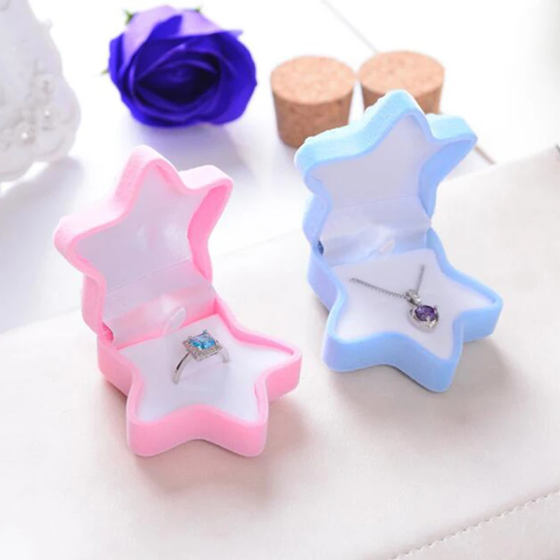 

Lovely Solid Color Starfish Brides Accessorize With Velvet Engagement Ring Earrings Jewelry Storage Jewelry Box Case Gaine