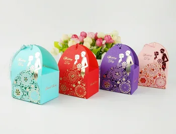 

100PCS Square hollow flower Paper Boxes Candy Box Wedding Favors Gift with Tassels Party Birthday Baby Shower Supply
