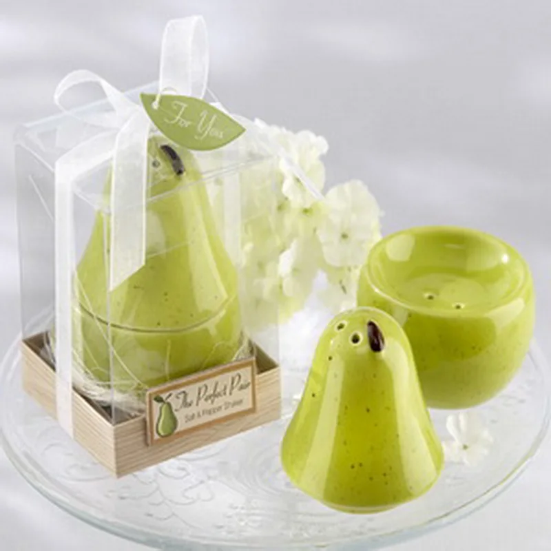 

Free Shipping Pear ShapeCeramic Salt & Pepper Shakers Wedding Favor Wedding Souvenirs Wedding Gift