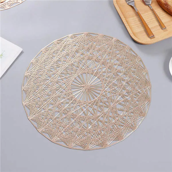 Creative Placemat For Dining Table PVC Hollow Heat-insulated Mats Rose Gold Waterproof Non-slip Coaster Pads Kitchen Appliance - Цвет: Light Gold