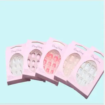 

NOQ 12PCS Cover False Nails With Designs Glitter Short Design Girls Plastic Nail Art Manicure Nails Art Tools UV Gel Fake Nail