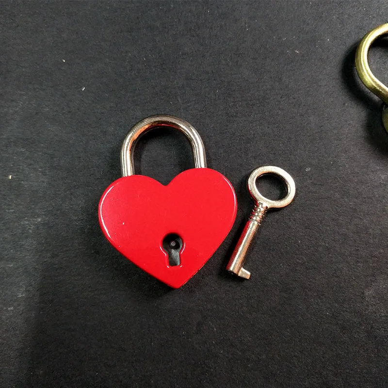 Heart shaped lock diamond red heart lock  love lock wish lockin locks