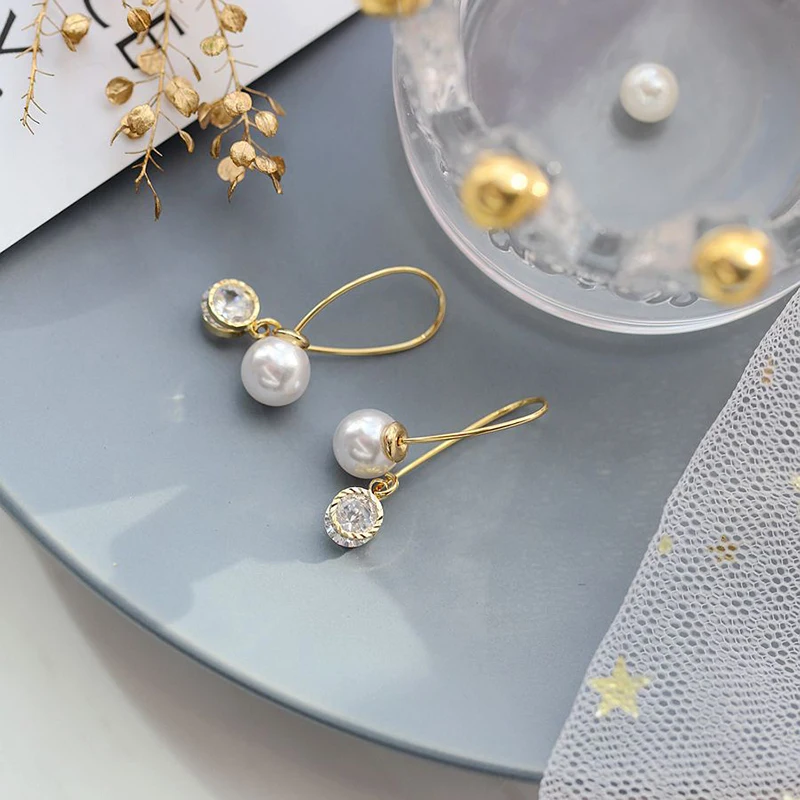 

Fashion Long Dangle Crystal Earrings Simple Pearl Earrings For Women Jewelry Accessories boucle d'oreille 2019 Women's Earrings