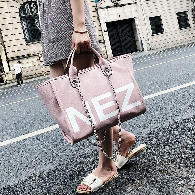 

Fashion big bag female 2019 spring new fashion tide letter shoulder bag large capacity Messenger chain handbag