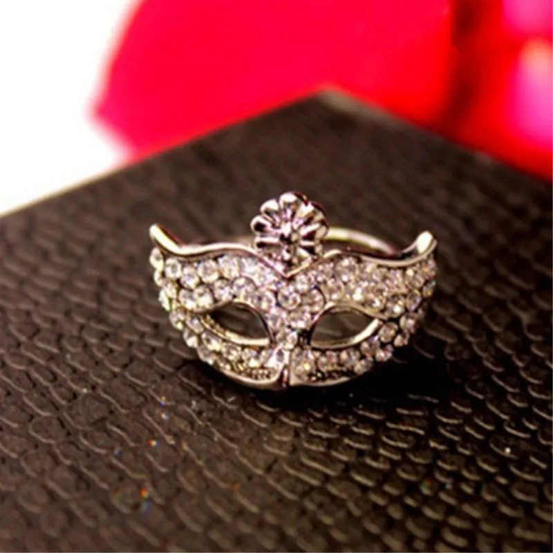 Cute Crystal Rhinestone Bohemian Style Mask Rings For Women 8RD153ring