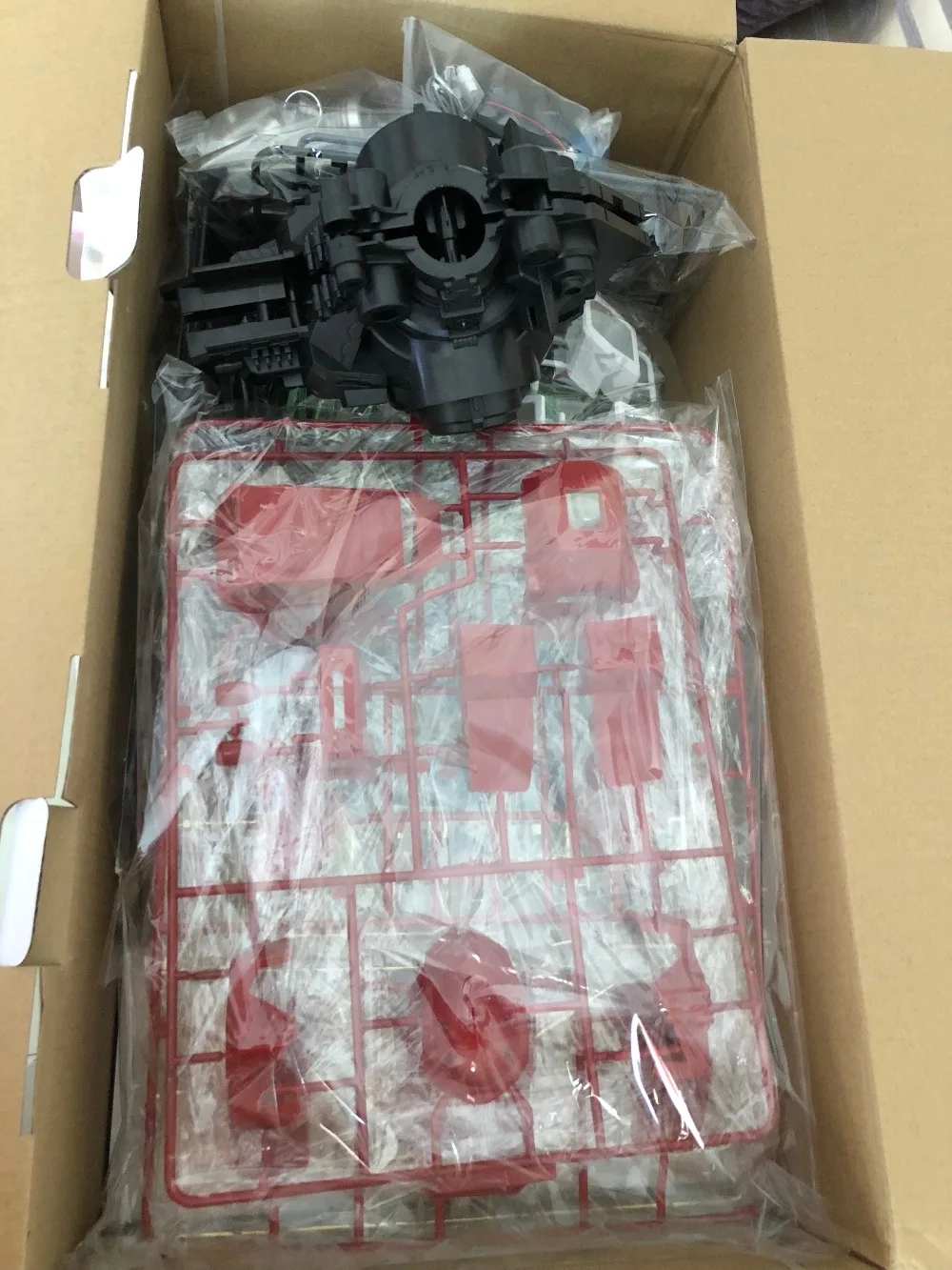 Фигурка YIHUI в наличии модель сборе Gundam Sinanju груди 1:35 фигурка со