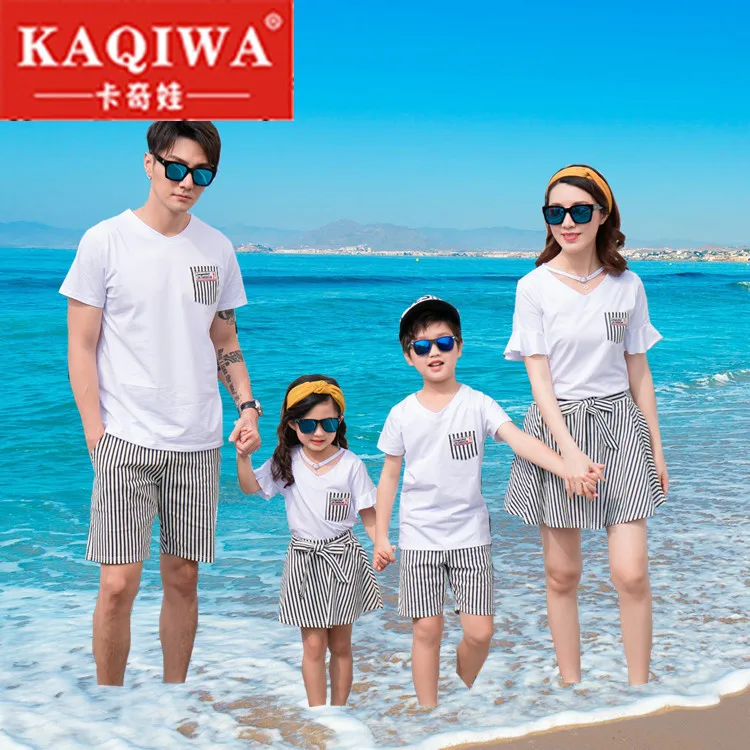 

2019 Summer Family Matching Fashion Outfits White V Neck T-Shirt With Stripes Shorts/Skirts Mother Dad Son Daughter Clothes Sets
