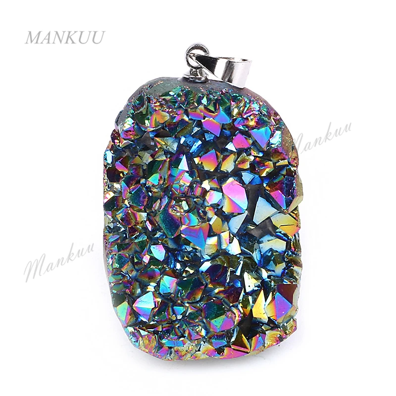 

DP107 Multicolor Titanium Natural Stone Druzy Pendant Charm Brazil Crystal Druzy Pendant for Necklace Earring Making 21*30mm