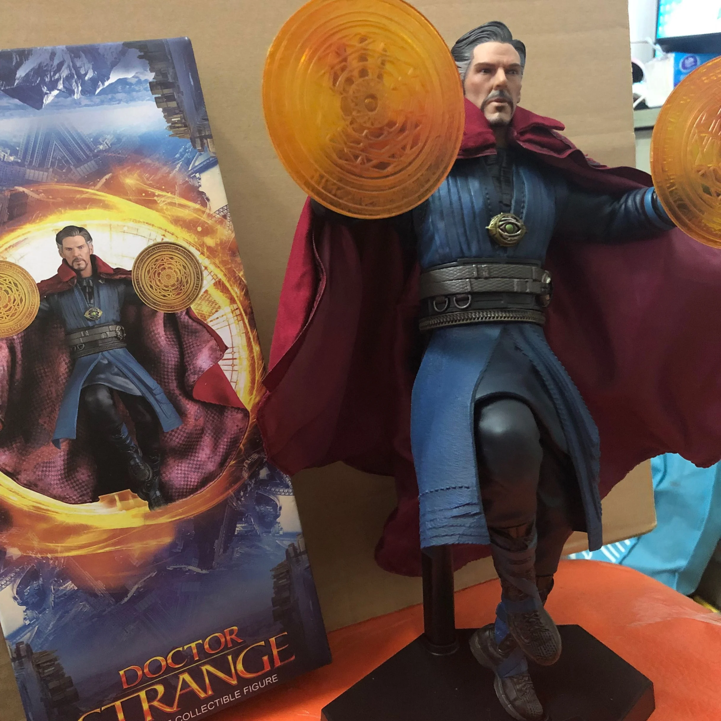 NEW Crazy Toys ONE:6 True Cloak DOCTOR STRANGE 1/6TH Scale Collectible Figure