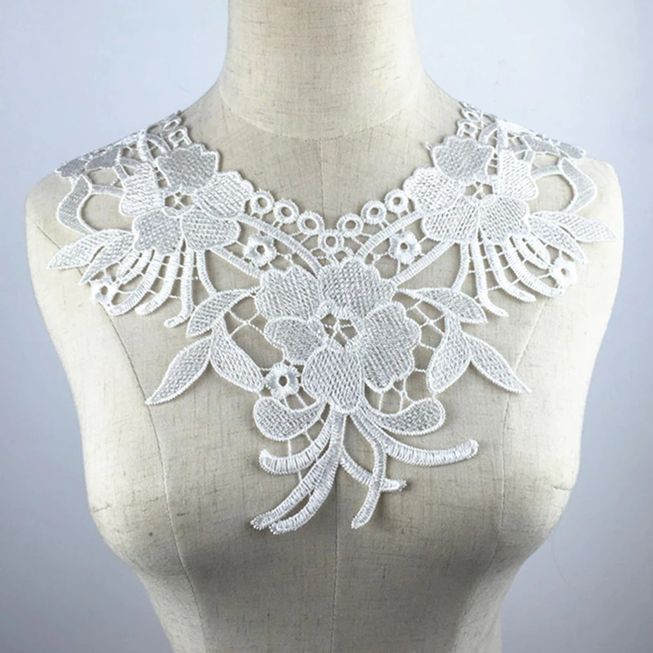 1PCS Flower Lace Collar Applique Neckline Embroidery Designs White