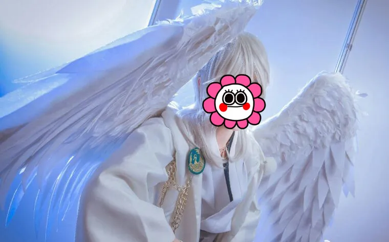 Costumed-beautiful-white-red-cartoon-feather-angel-wings-for-Fashion-show-Displays-wedding-shooting-props-Cosplay (4)