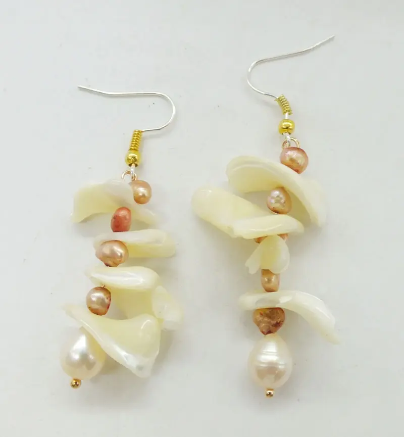 Natural shell earrings