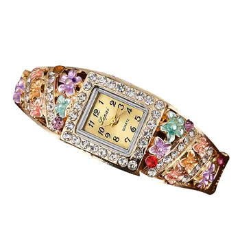 

2020 New Brand Women Bracelet Watch Hot Clocks Women Fashion Alloy Quartz WristWatch Ladies Casual Crystal Dress Watch Gift