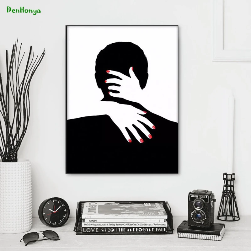 

Abstract Embrace Couple Black and White Nordic Posters Canvas Painting Wall Poster Home Decor Canvas Prints Wall Picture D109