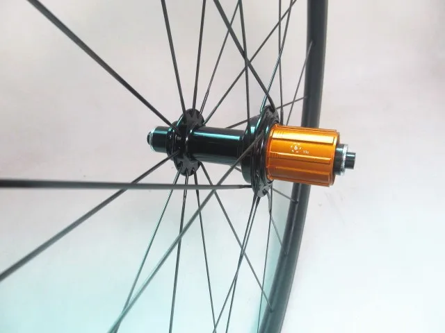 Sale EDhub Anti Bite 700C carbon wheels, light weight new AERO Farsports 38mm carbon tubular wheels with Sapim cx ray spoke 20/24H 10 Sale EDhub Anti Bite 700C carbon wheels, light weight new AERO Farsports 38mm carbon tubular wheels with Sapim cx ray spoke 20/24H 10