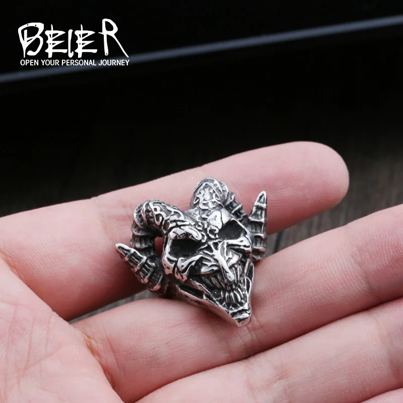 BEIER New Store 316L Hot Sell 316LStainless Steel Winged Skull Cool Punk Ring Biker Jewelry for man BR8-422