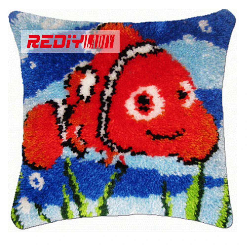 

2015 HOT Latch Hook Pillow Kits Red Smile Fish 3D DIY Needlework Crocheting Rug Kits Handmade Embroidery Unfinished Pillowcase