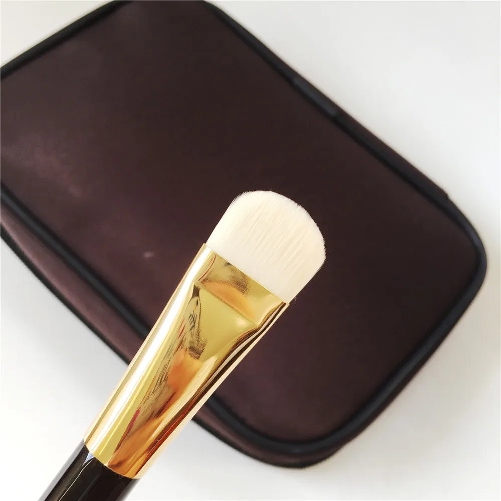yani TF-SERIES SHADE AND ILLUMINATE BRUSH 04 _ 3