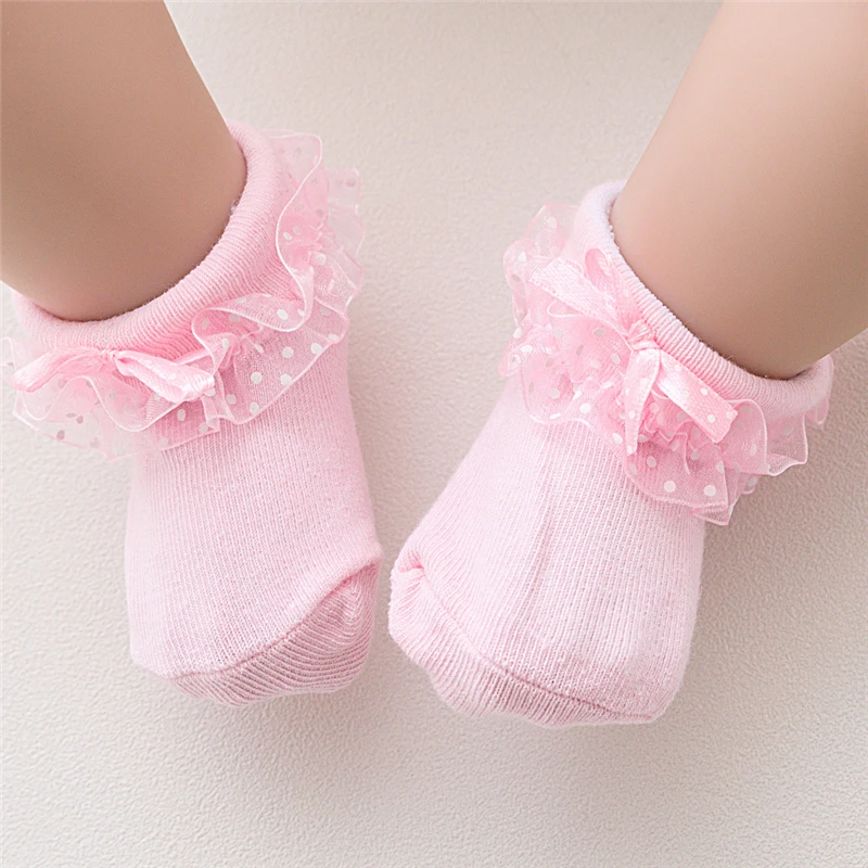 baby frilly ankle socks
