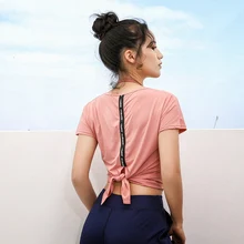 Женская рубашка для йоги, сексуальный укороченный топ с разрезом сзади для фитнеса, тренировок, бега, Gymwear, свободная дышащая спортивная блузка с коротким рукавом, одежда для активного отдыха